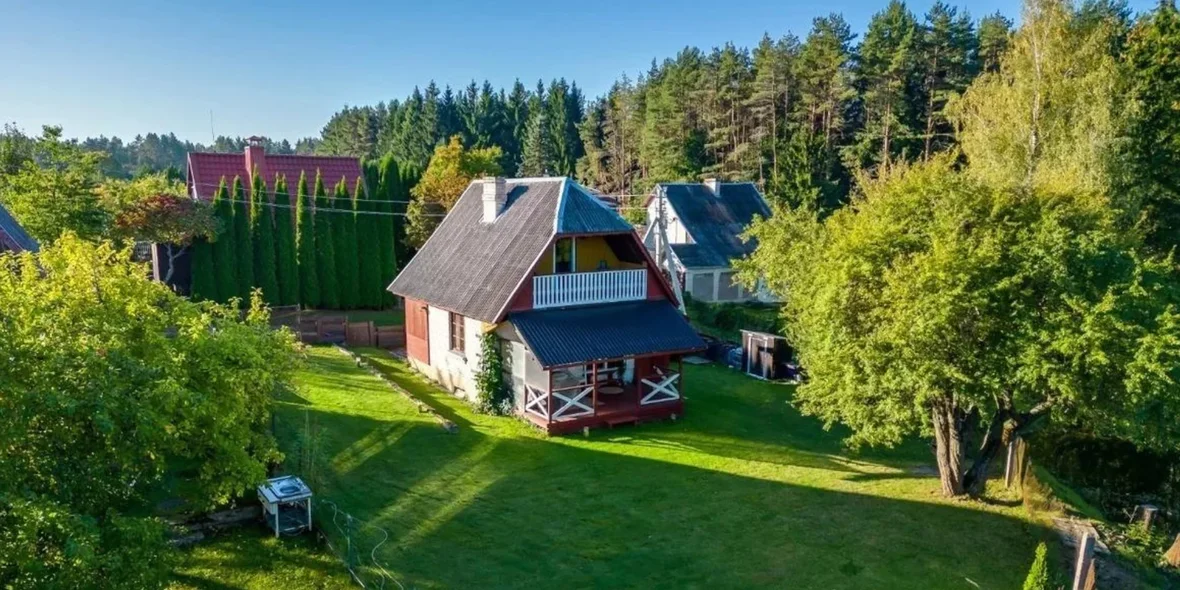 Brick house on a plot in Lithuania