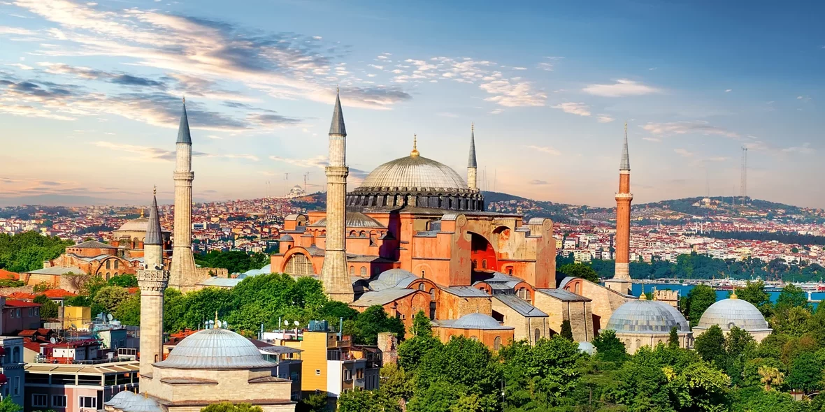 вид на мечеть Сулеймание Стамбул, Турция