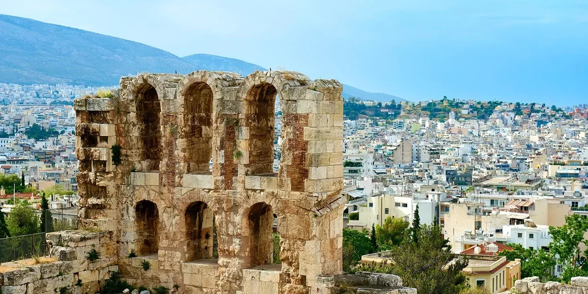 В Афинах наблюдается взрывной спрос на элитную недвижимость