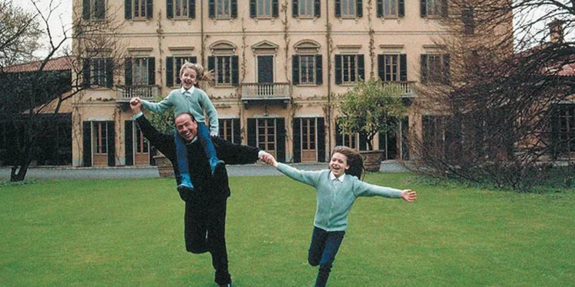 Silvio Berlusconi and his daughters