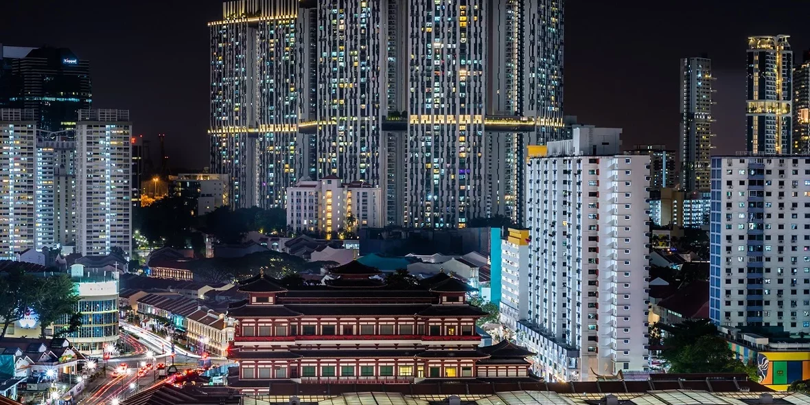 Nighttime Chinatown in Singapore