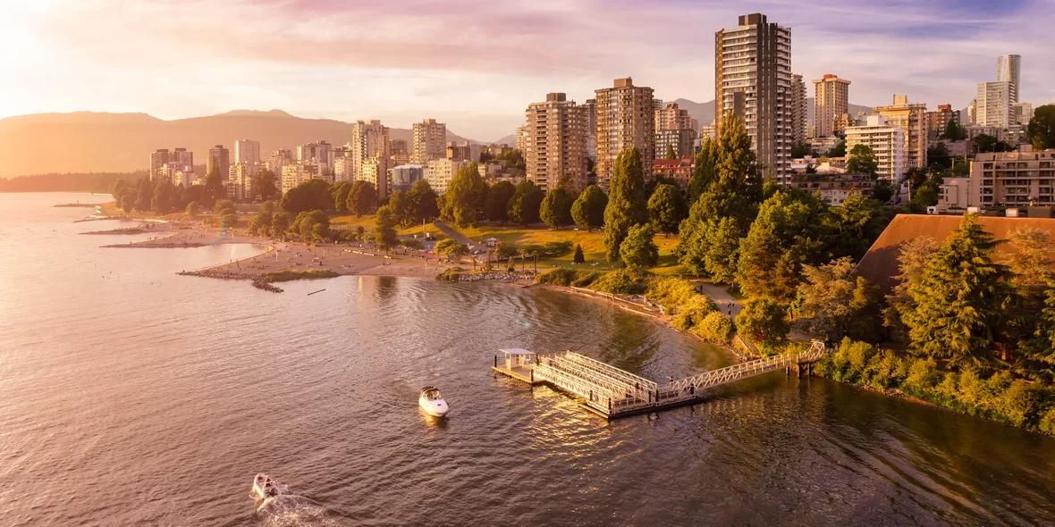 False Creek, Центр Ванкувера, Британская Колумбия, Канада