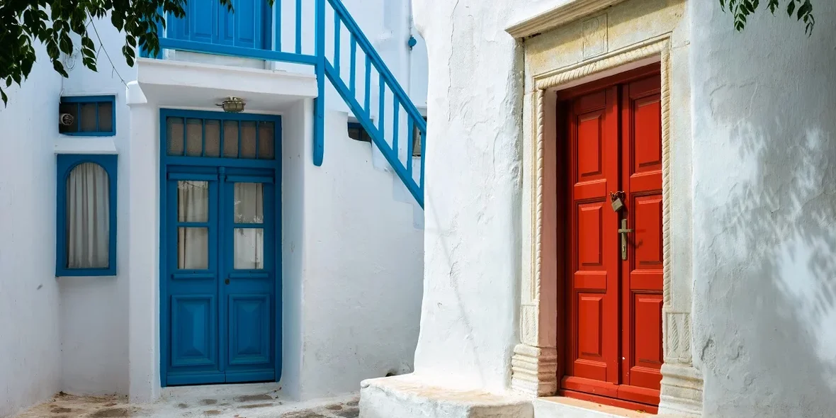 Yes, it needs renovation. But it’s just so cheap! TOP 3 cheapest houses in Greece