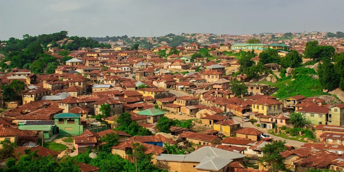 «It will be difficult for a foreign investor to buy land here, but the profit can be colossal». Can Nigeria real estate market be opening in next year?