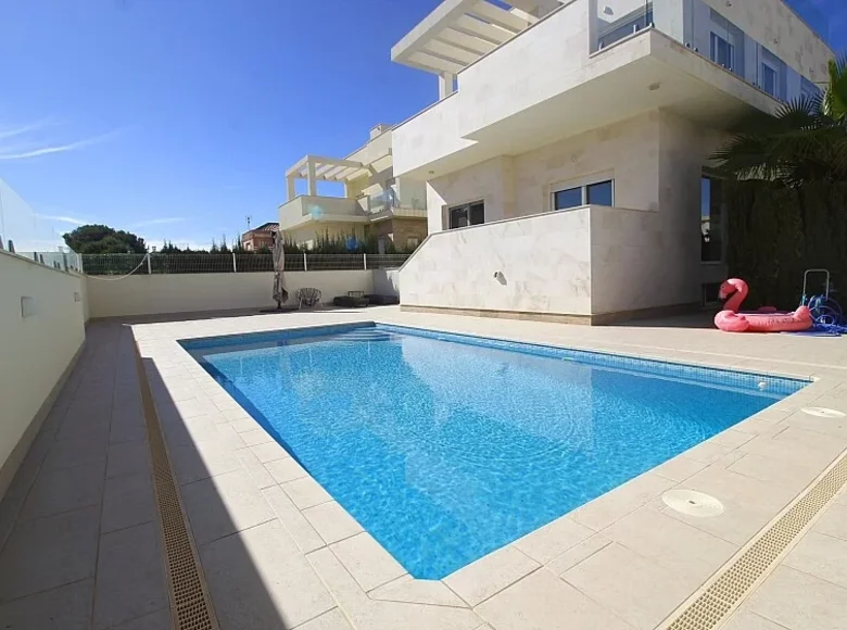 villa de 5 chambres 306 m² Orihuela, Espagne