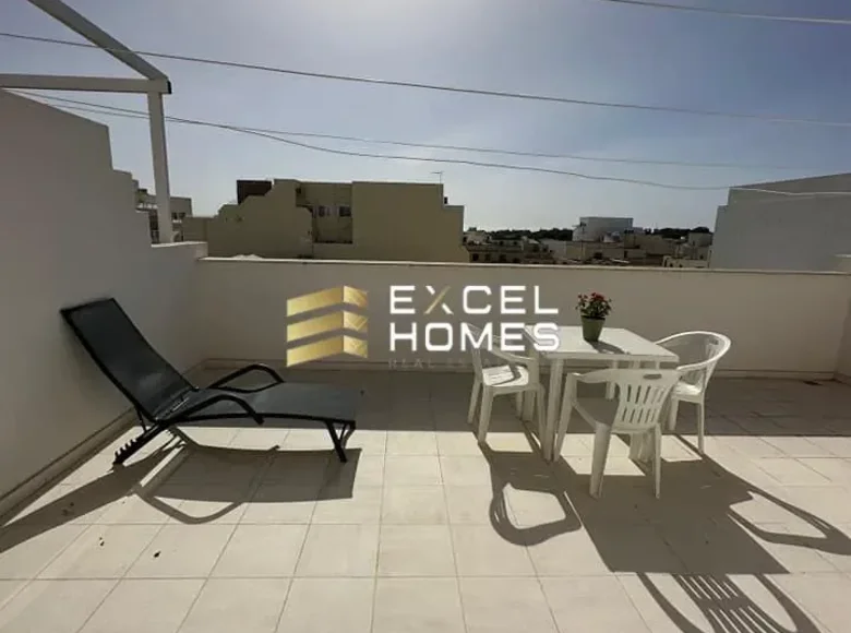 2 bedroom penthouse  in Safi, Malta