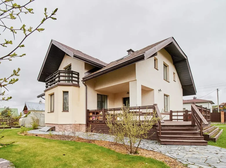 House 370 m² Astrasyckaharadocki sielski Saviet, Belarus