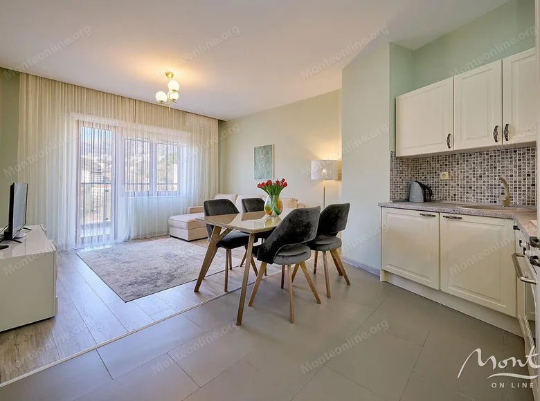 Квартира 1 спальня 56 м² Будва, Черногория