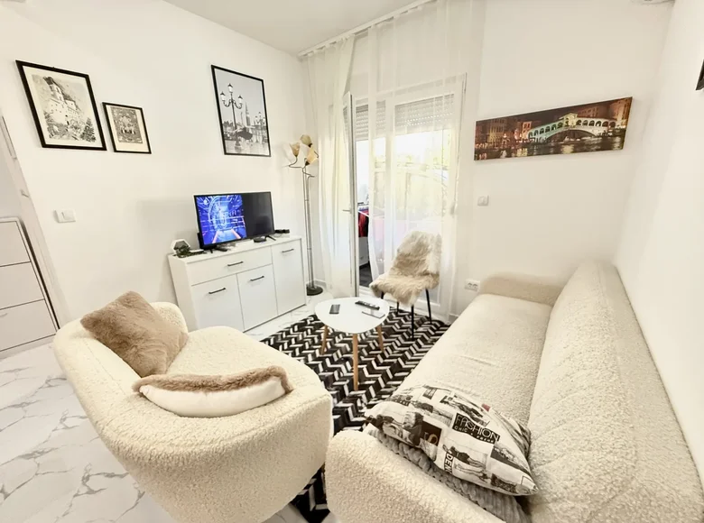Квартира 2 комнаты 35 м² Будва, Черногория