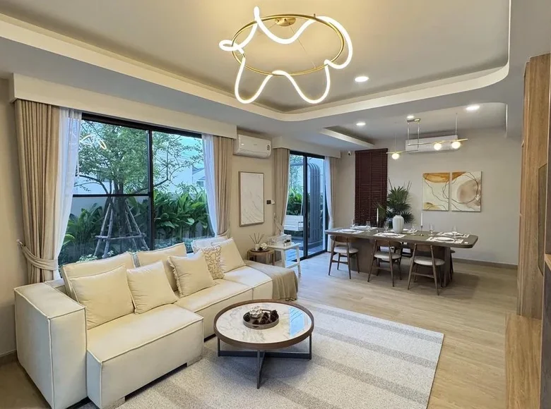 4-Zimmer-Villa 222 m² Bang Lamung, Thailand