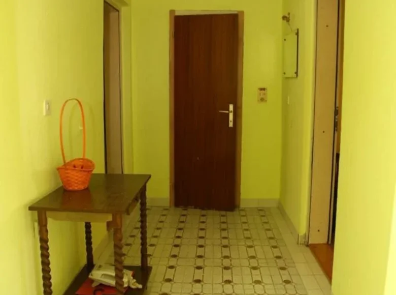 3 bedroom house 138 m² Burtaisi, Montenegro