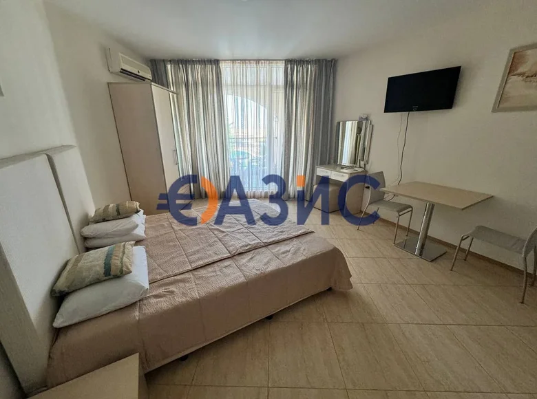Квартира 51 м² Ахелой, Болгария