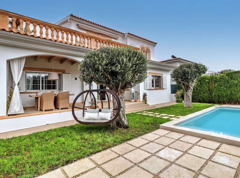 4-Schlafzimmer-Villa 330 m² Puig de Ros, Spanien