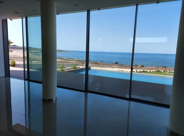 Dom 7 pokojów 541 m² Pafos, Cyprus