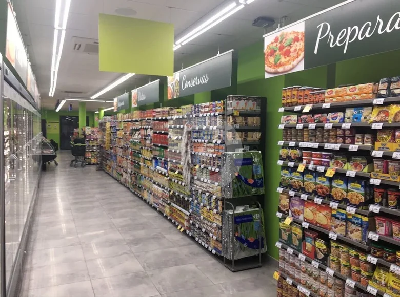 Shop 404 m² in Spain, Spain