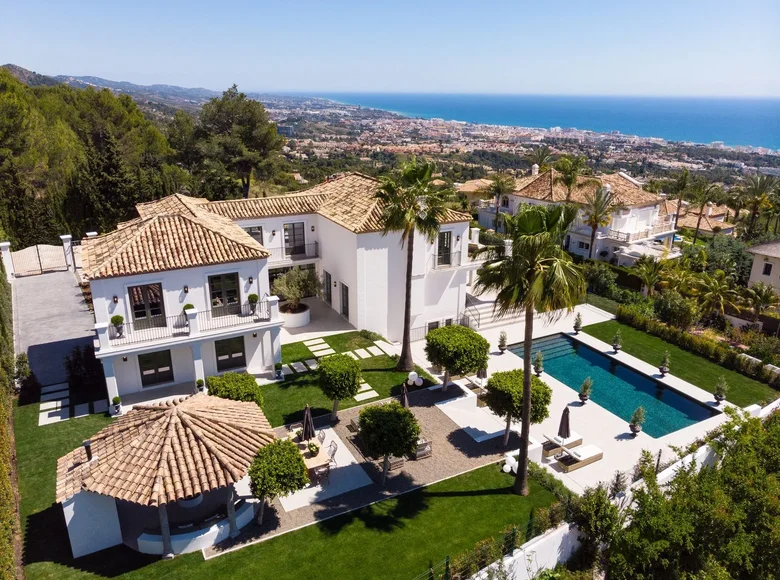 6 bedroom house 682 m² Malaga, Spain