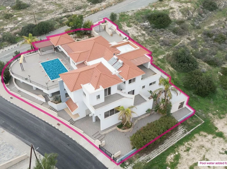 Dom 6 pokojów  Społeczność St. Tychon, Cyprus