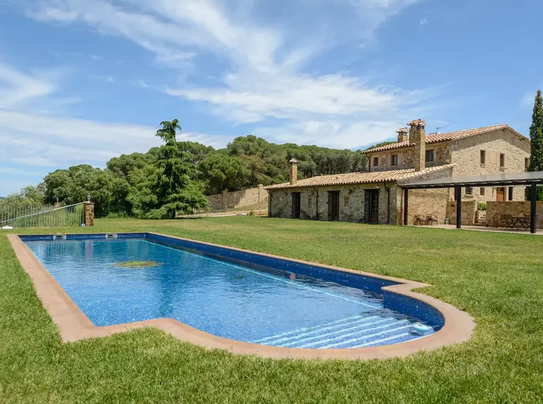villa de 5 dormitorios 400 m² Platja dAro, Španjolska
