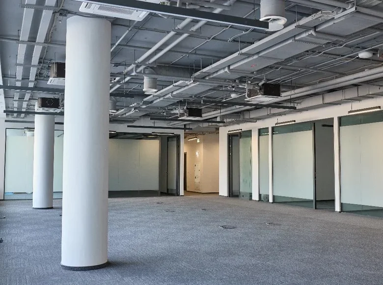 Office 1 713 m² in Rumancevo, Russia
