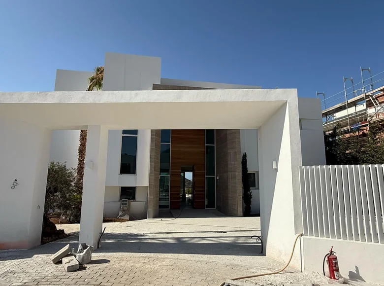 6 bedroom house 601 m² San Pedro Alcantara, Spain