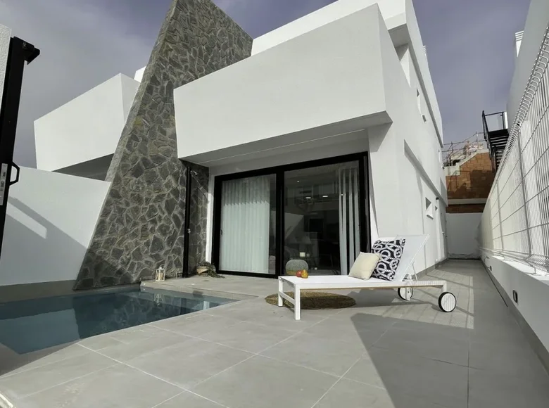 3 bedroom villa 94 m², All countries