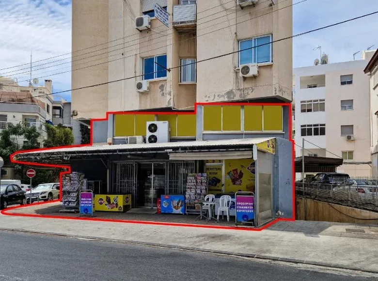 Shop 88 m² in Limassol, Cyprus