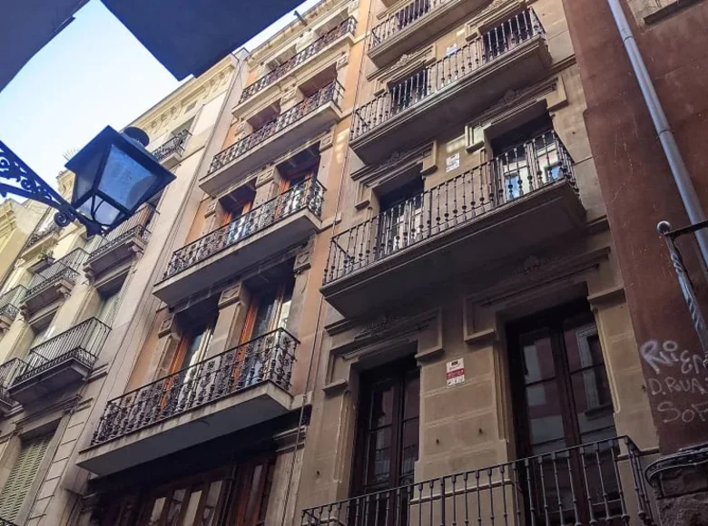 2 bedroom apartment 100 m² Barcelona, Spain