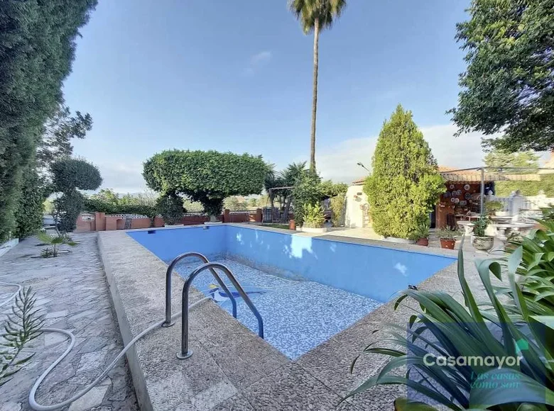 Dom drewniany w stylu górskim 162 m² Alicante, Hiszpania