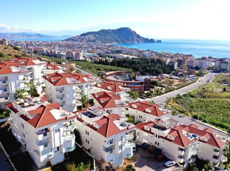 Mieszkanie 3 pokoi  Alanya, Turcja