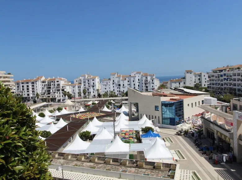 Квартира 4 спальни 190 м² Марбелья, Испания