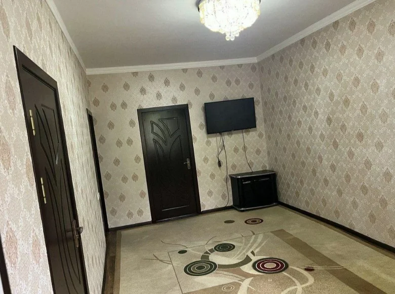 Kvartira 3 xonalar 65 m² Beshkurganda