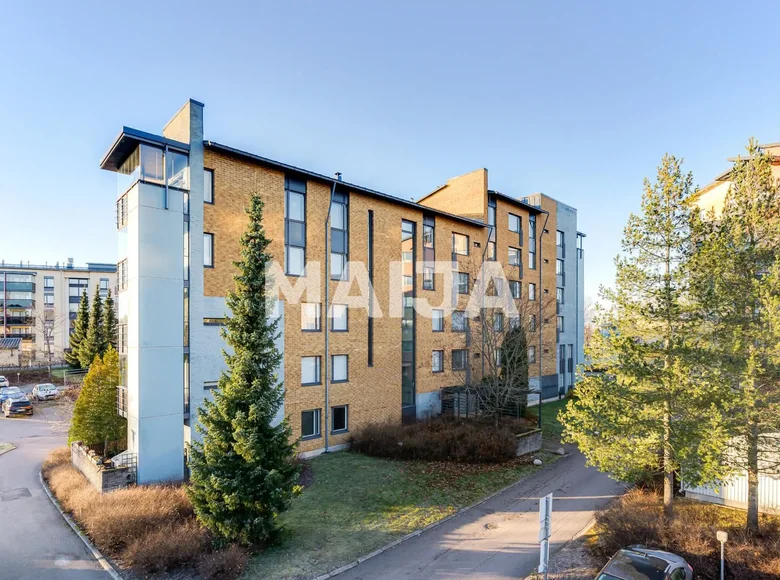 Apartamento 3 habitaciones 77 m² Helsinki sub-region, Finlandia