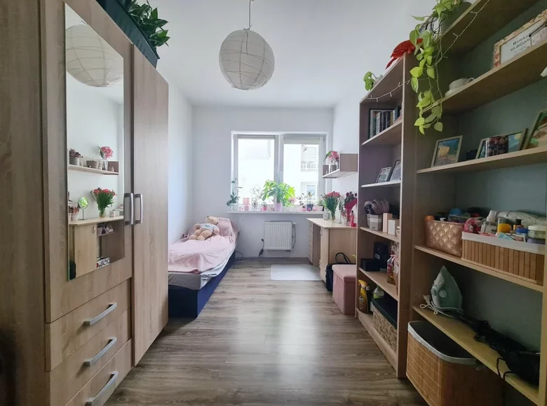 Квартира 3 комнаты 66 м² Познань, Польша