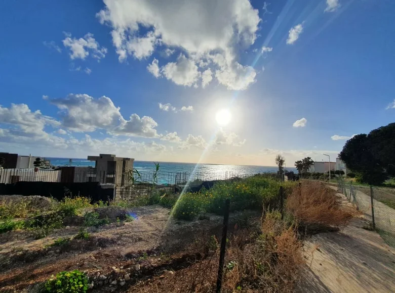 Land  Chloraka, Cyprus