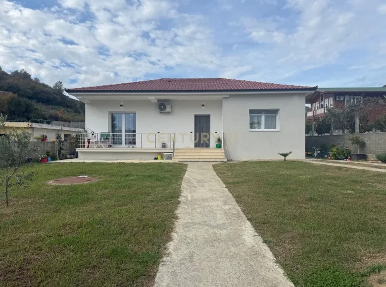 Haus 4 zimmer 500 m² Spitalle, Albanien