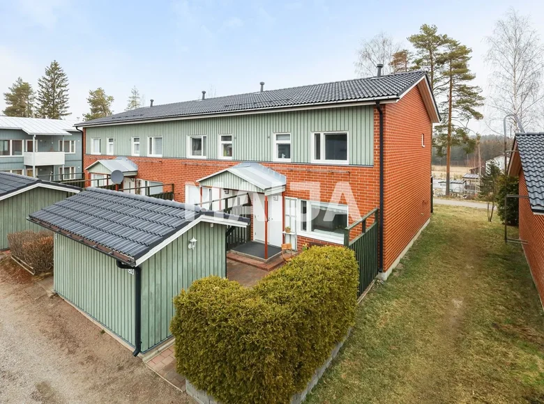 Mieszkanie 4 pokoi 93 m² Porvoo sub region, Finlandia