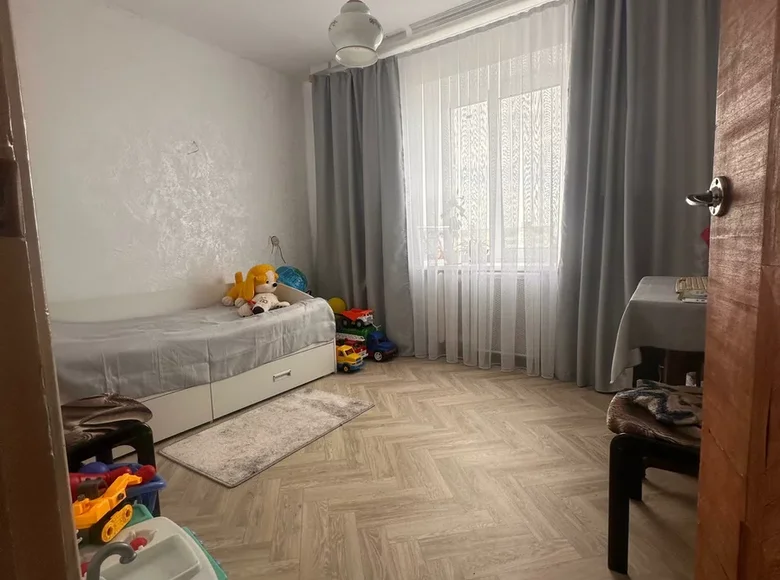 Mieszkanie 3 pokoi 63 m² Łosznica, Białoruś