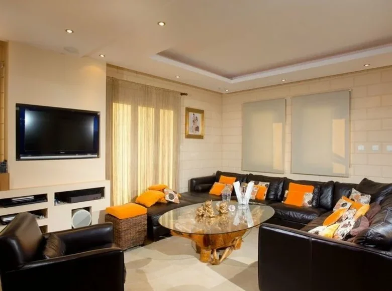 Maison 4 chambres 200 m² Limassol, Bases souveraines britanniques