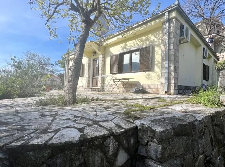 Villa de 2 habitaciones 110 m² durici, Montenegro