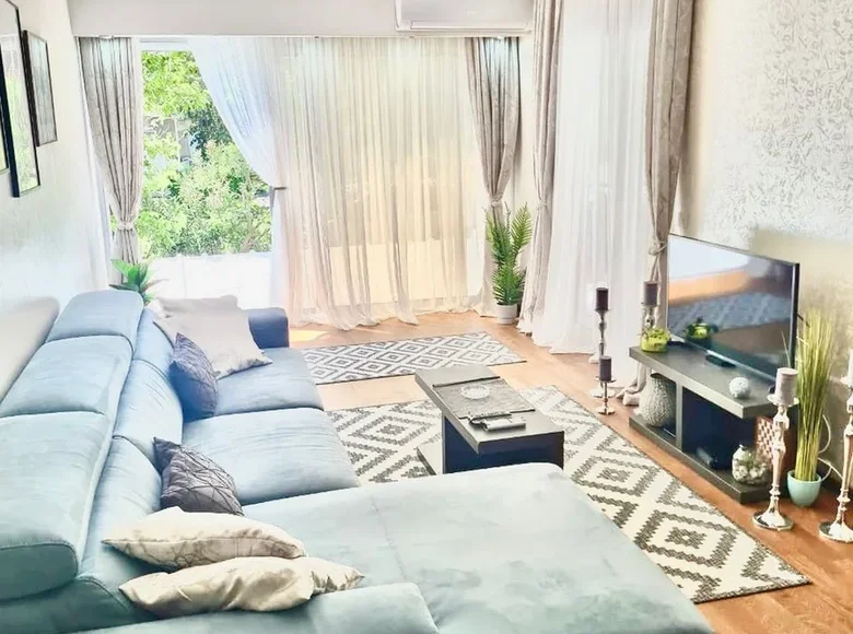 Wohnung 3 Schlafzimmer 92 m² Budva, Montenegro