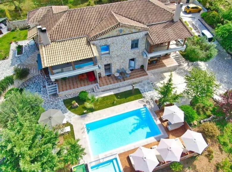 Villa 340 m² Kato Korakiana, Grecia