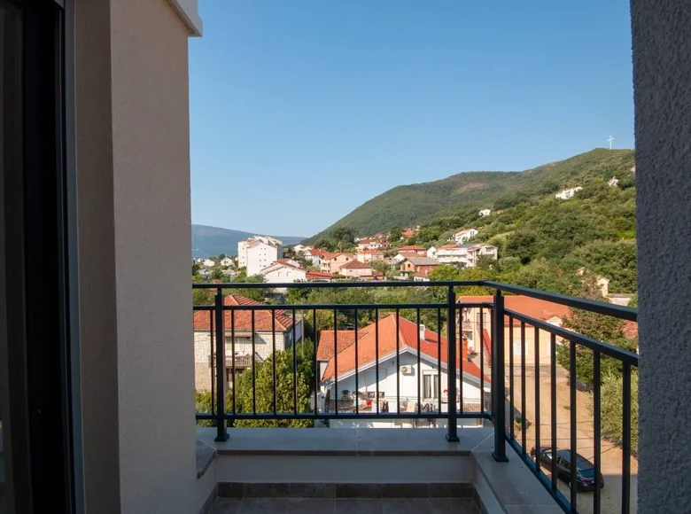 Mieszkanie 3 pokoi 54 m² Herceg Novi, Czarnogóra