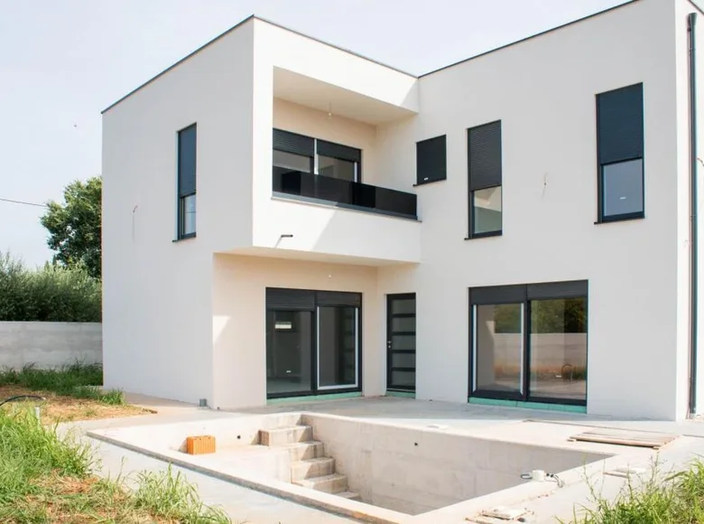 3 bedroom villa 223 m² Grad Pula, Croatia