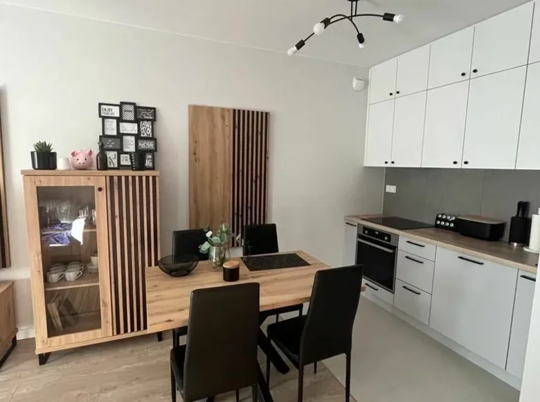 2 room apartment 47 m² in Warsaw, Poland