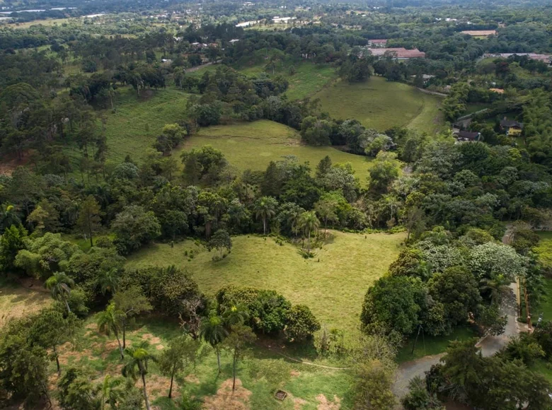 Land 1 643 m² La Vega, Dominican Republic