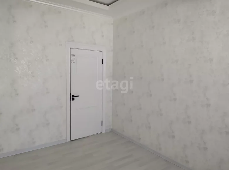 Kvartira 3 xonalar 105 m² Samarqandda