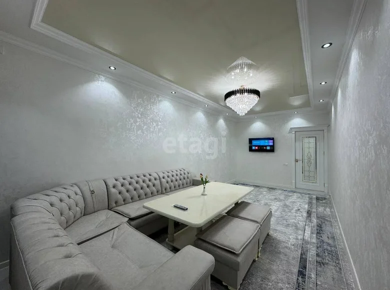 Kvartira 2 xonalar 54 m² Samarqandda