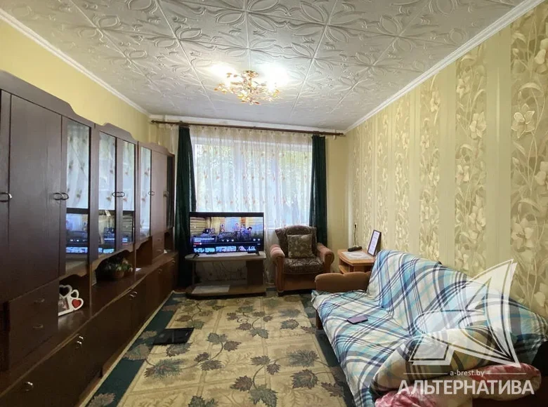 2 room apartment 55 m² Bielaviezski, Belarus