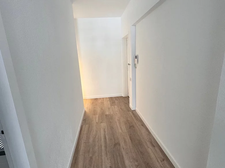 4 bedroom apartment 130 m² Barcelones, Spain