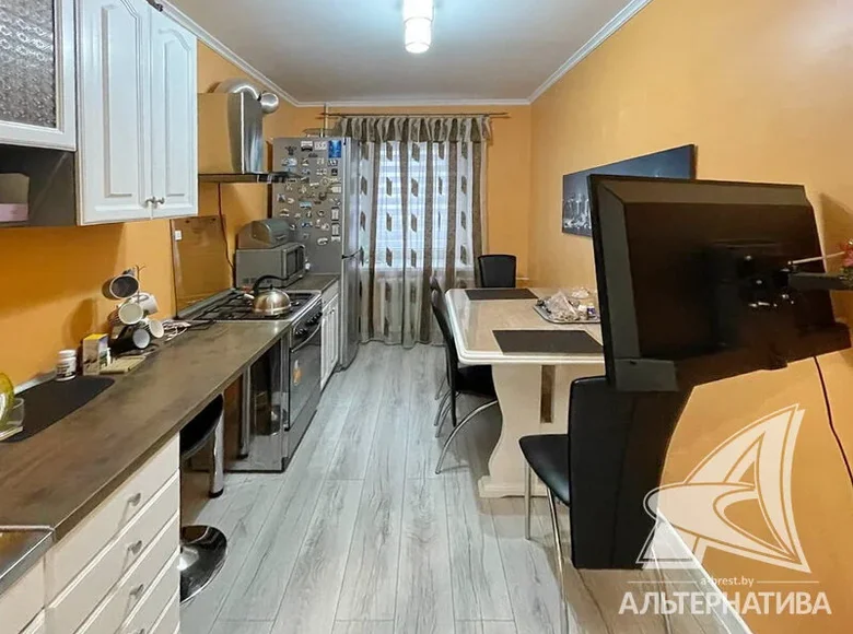 Квартира 2 комнаты 52 м² Кобрин, Беларусь